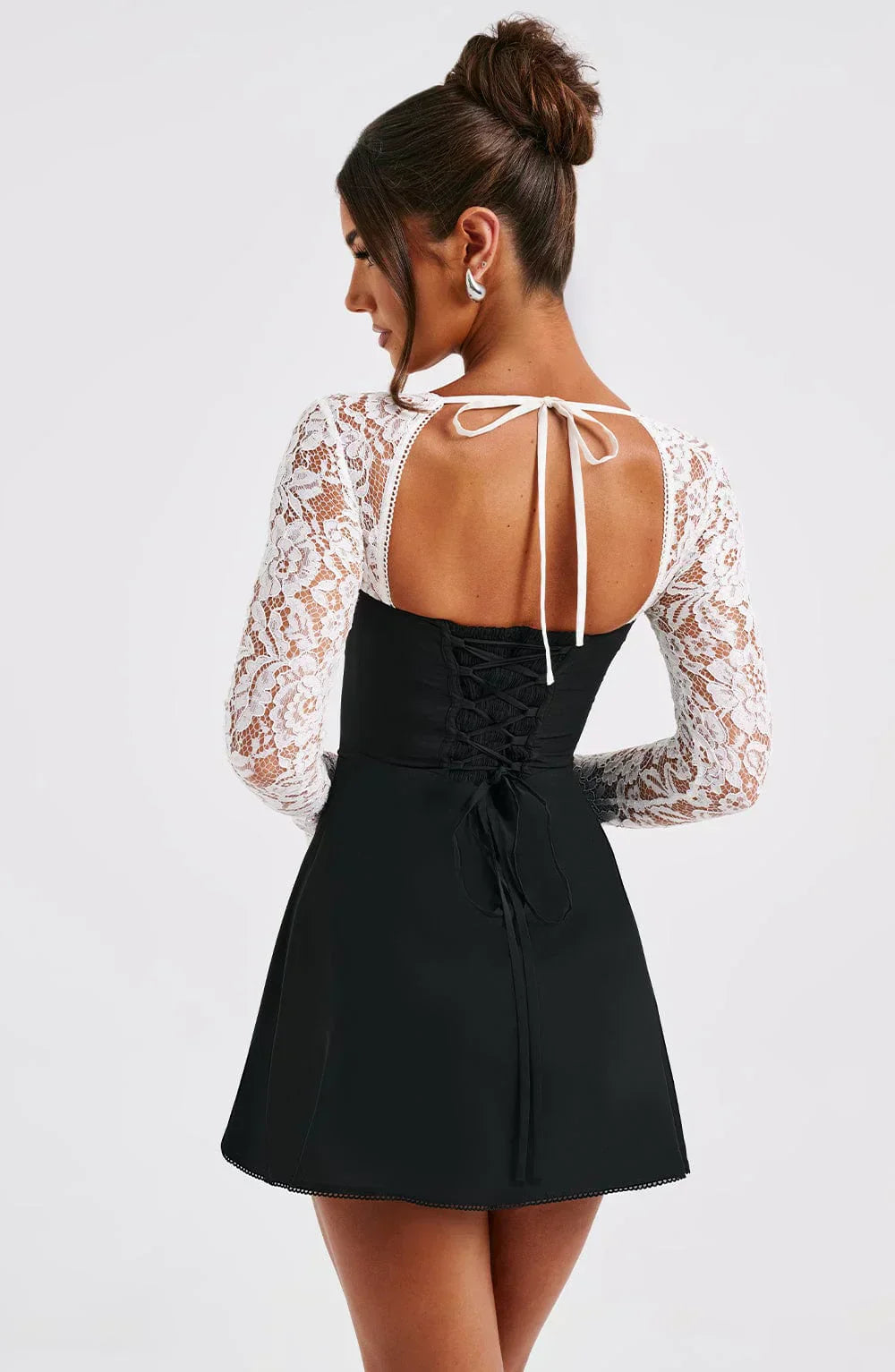 ANASTASIA | Kurzes Spitzenkleid Elegant