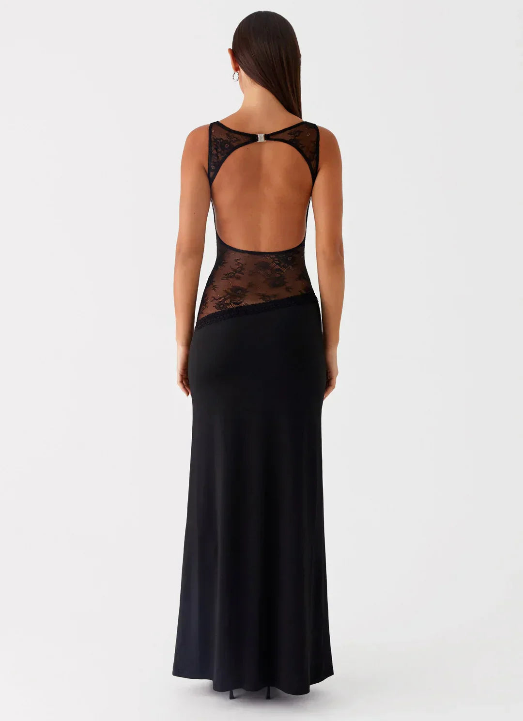 GIULIA | Elegantes langes Kleid mit feinen Details