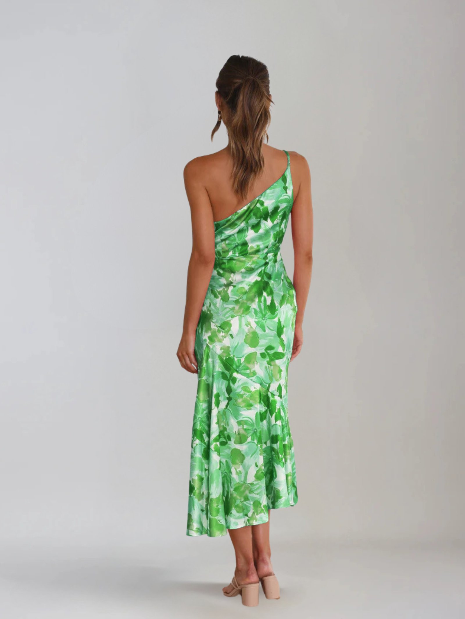 SOLE | Blumiges Sommerkleid