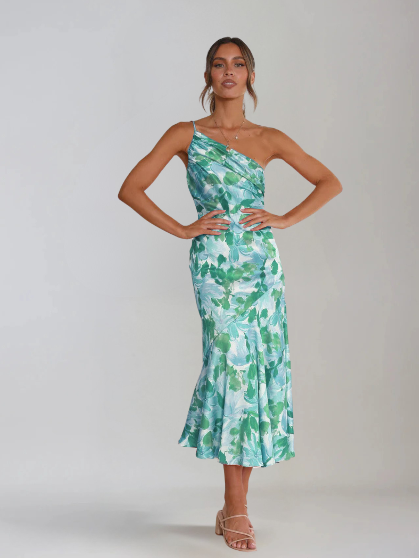SOLE | Blumiges Sommerkleid
