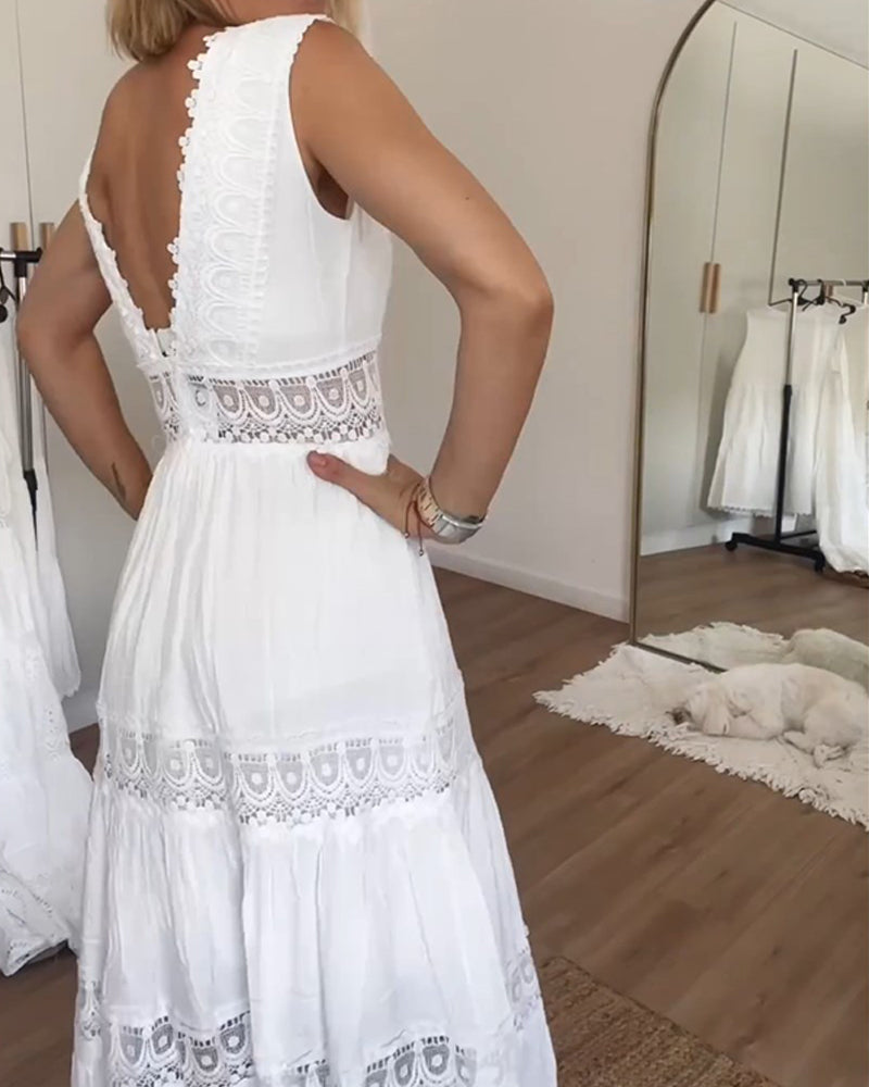 Königsallee Atelier™ | Ärmelloses Midikleid im Boho-Stil mit Spitzendetails