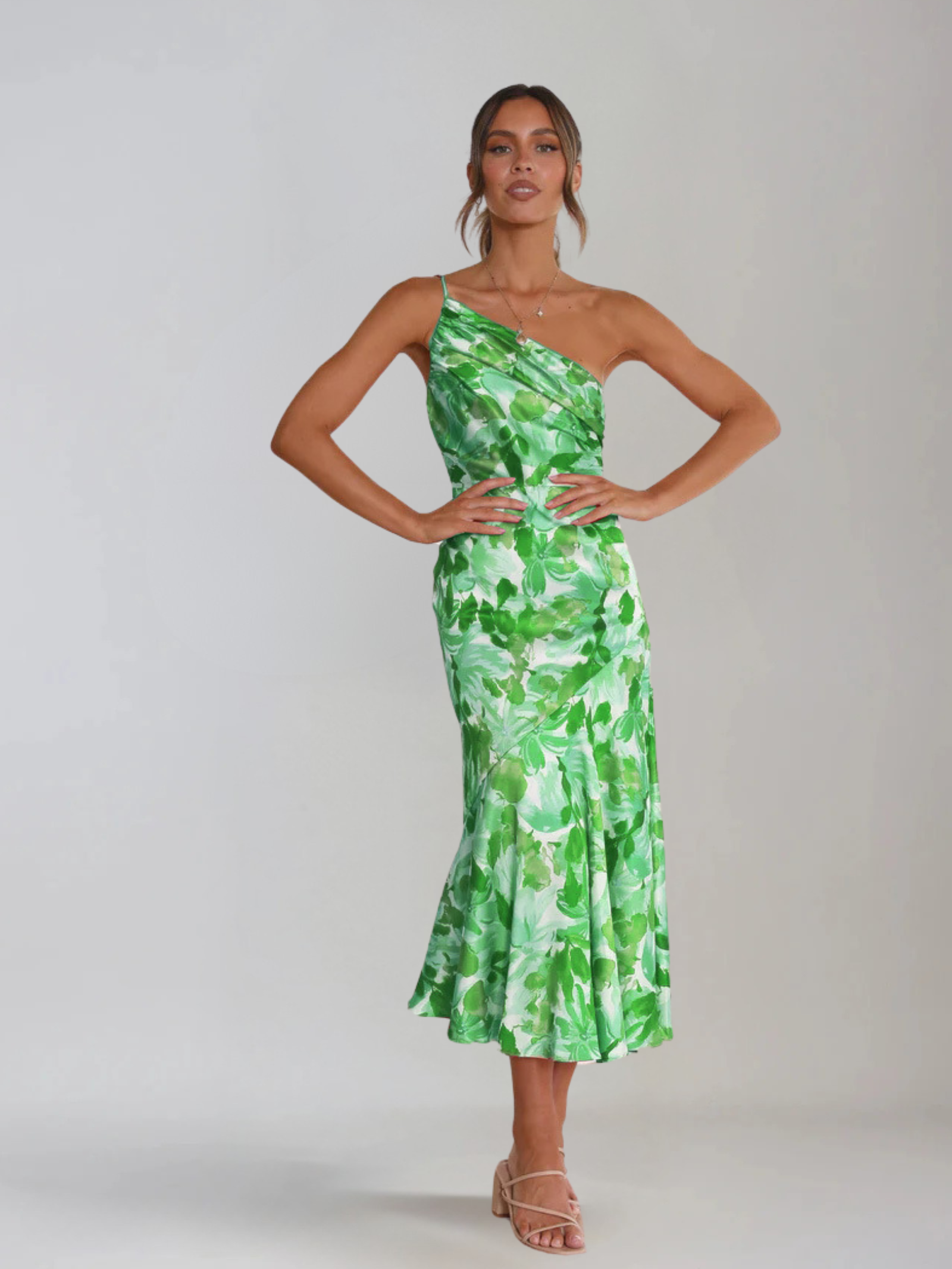 SOLE  | Blumiges Sommerkleid